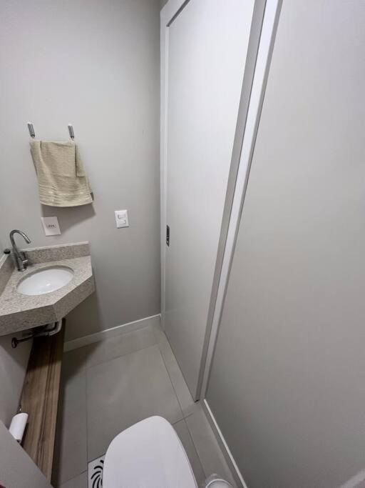 Apartamento 2 Suites Com Piscina E Churrasqueira, Ao Lado Da Ufsc Florianópolis Exterior foto